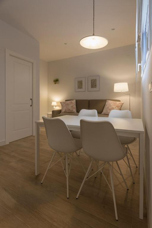 TRIA NOMINA Apartamentos Turísticos - 18