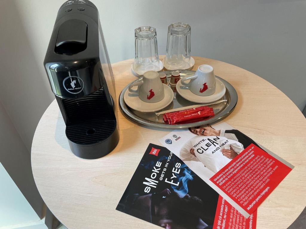 
Standard Twin Room with View 
