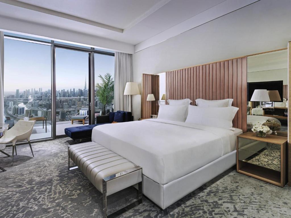 
Signature King Room with Burj Khalifa View
