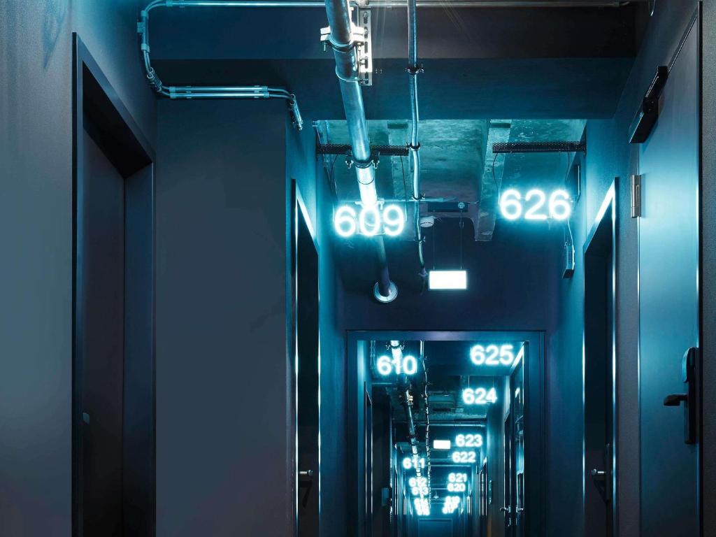 25hours Hotel Bikini Berlin - Resim 11