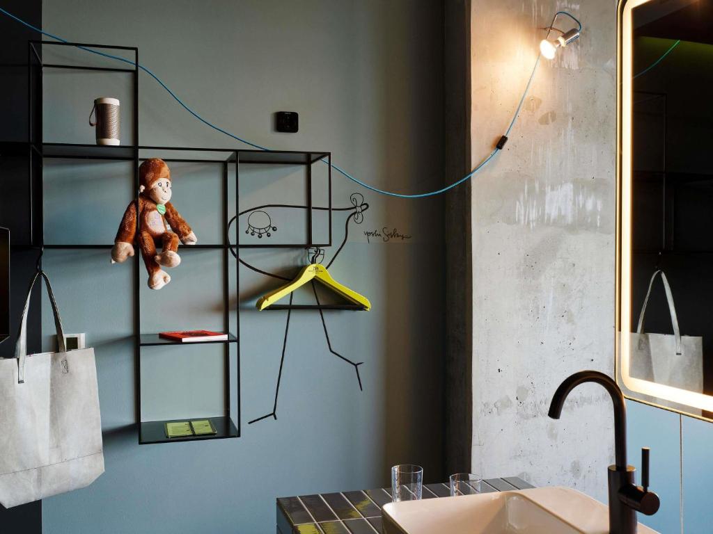 25hours Hotel Bikini Berlin - Resim 3