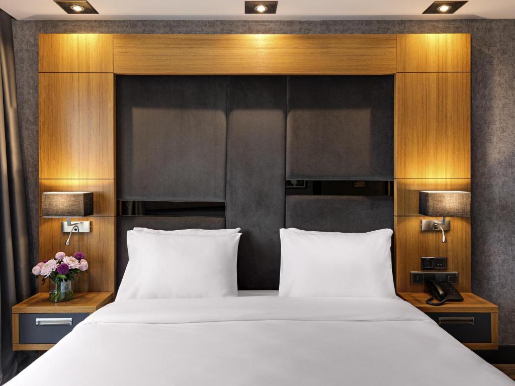 Mövenpick Hotel Trabzon - Family Suite With One Double And Two Single Beds