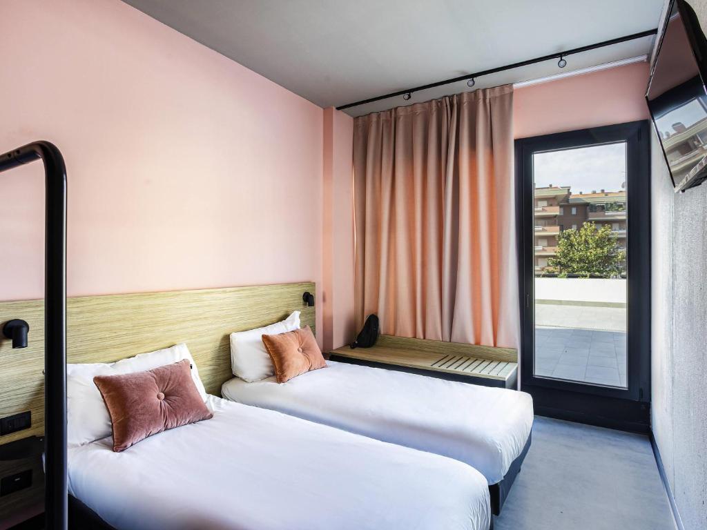 
Superior Double Room with Balcony
