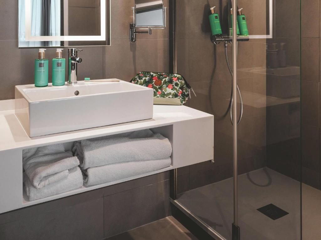 Novotel Cambridge North - Resim 20