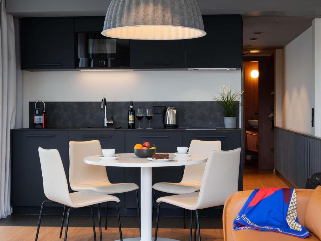 Aparthotel Adagio Zurich City Center - Resim 20