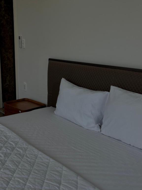 Phòng Deluxe Giường Đôi Với Ban Công và Tầm Nhìn Ra Biển