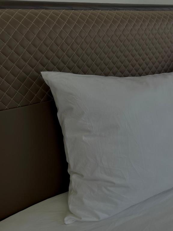 Phòng Deluxe Giường Đôi Với Ban Công và Tầm Nhìn Ra Biển
