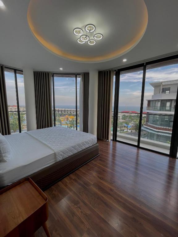 Phòng Deluxe Giường Đôi Với Ban Công và Tầm Nhìn Ra Biển