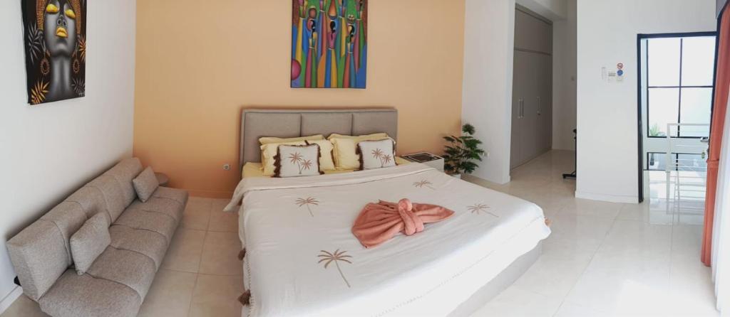 Katil atau katil-katil dalam bilik di Bali, Kuta, De Kubu Villa No1