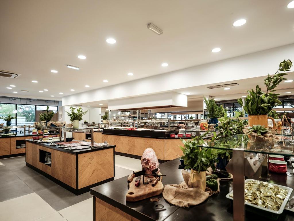 Гості Zaton Holiday Resort Camping Homes