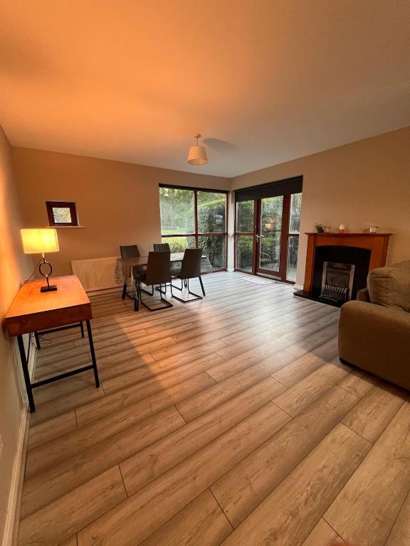 Posezení v ubytování Dublin Airport accommodation entire house