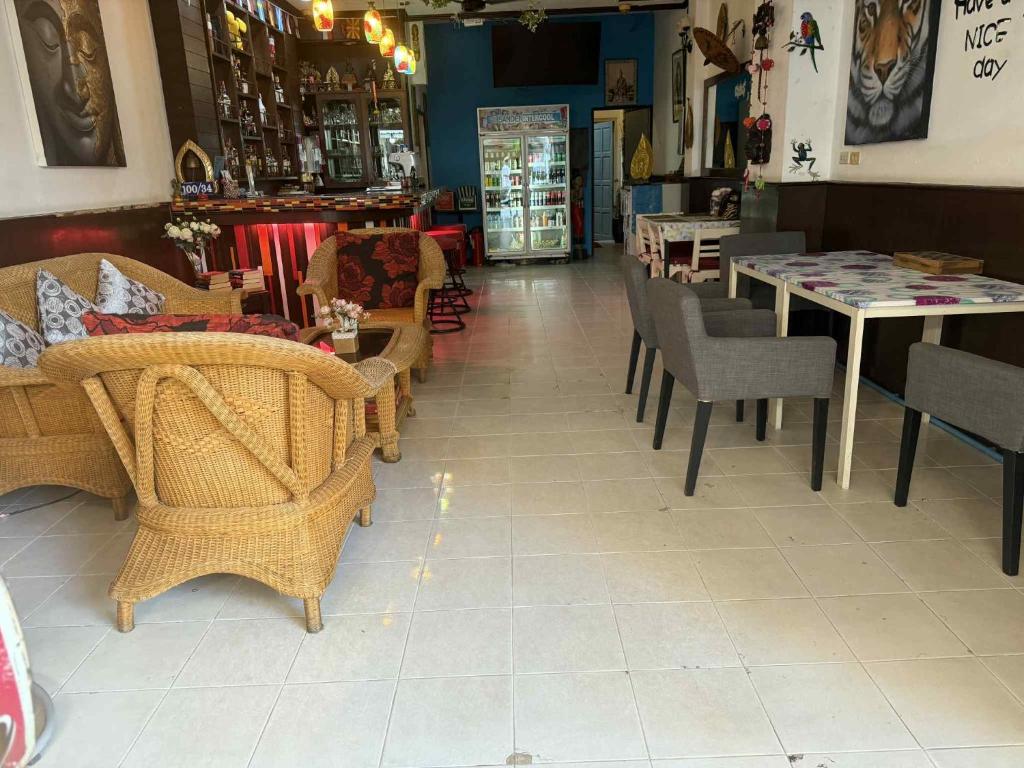 Flowernight Guesthouse - Resim 4