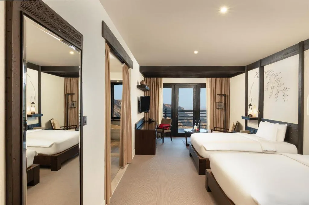 Twin Room with Mountain View