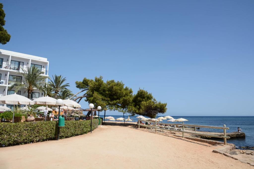 Catalonia Ses Estaques - Adults Only, Santa Eularia des Riu ...