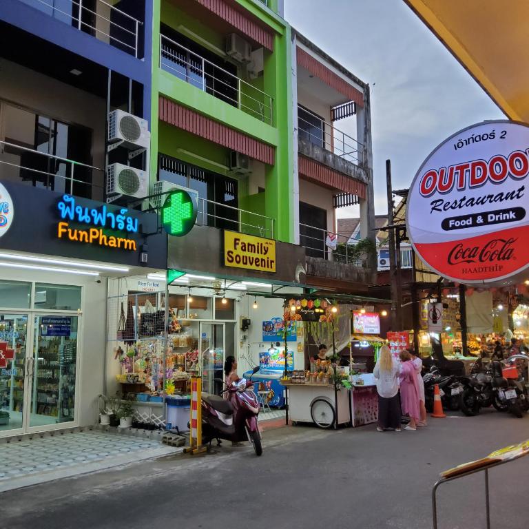 Flowernight Guesthouse - Resim 20