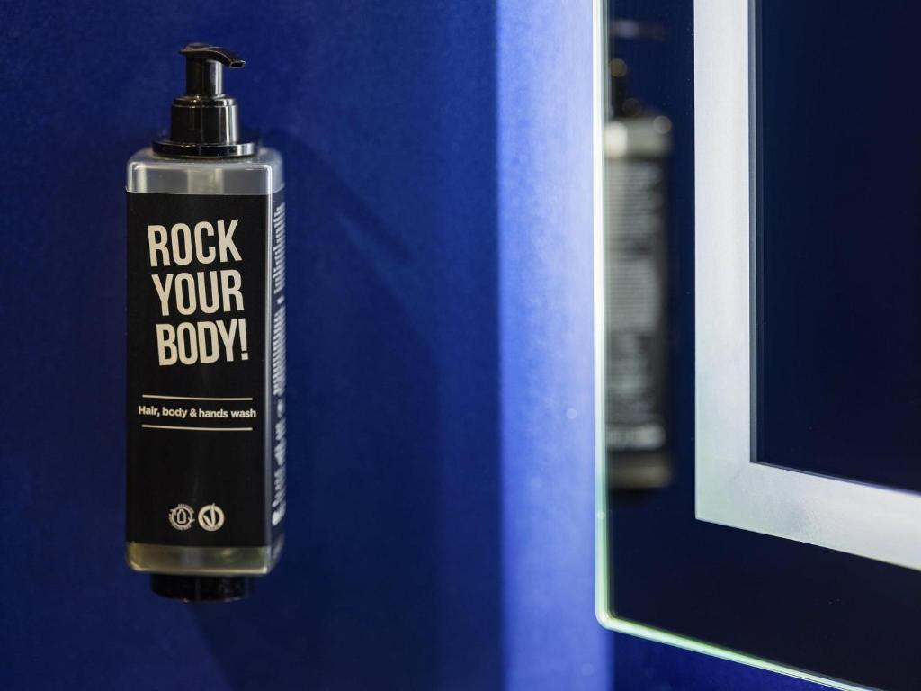 Ibis Paris Gare Montparnasse Catalogne - Resim 20