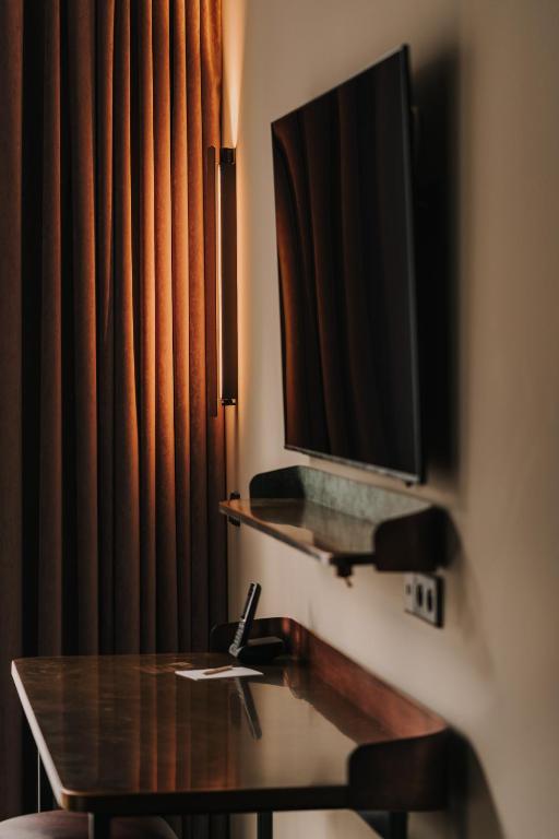 The Cyrus Hotel - Resim 40