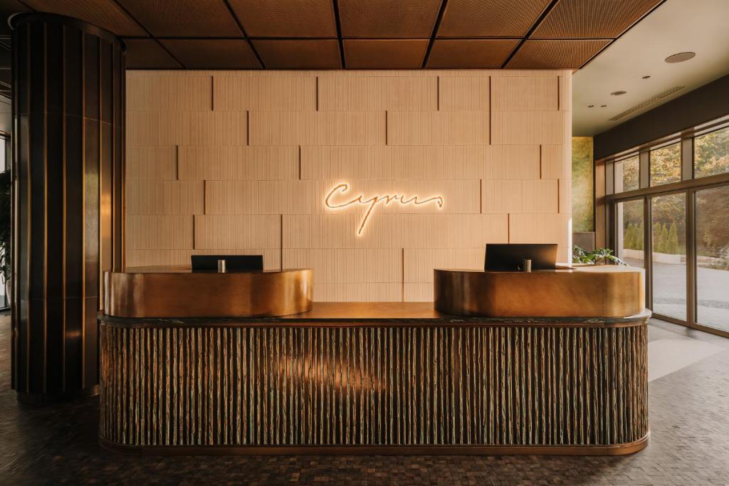 The Cyrus Hotel - Resim 2