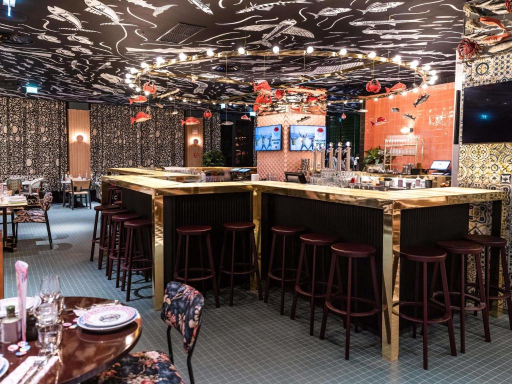 Mama Shelter Lisboa - Resim 11