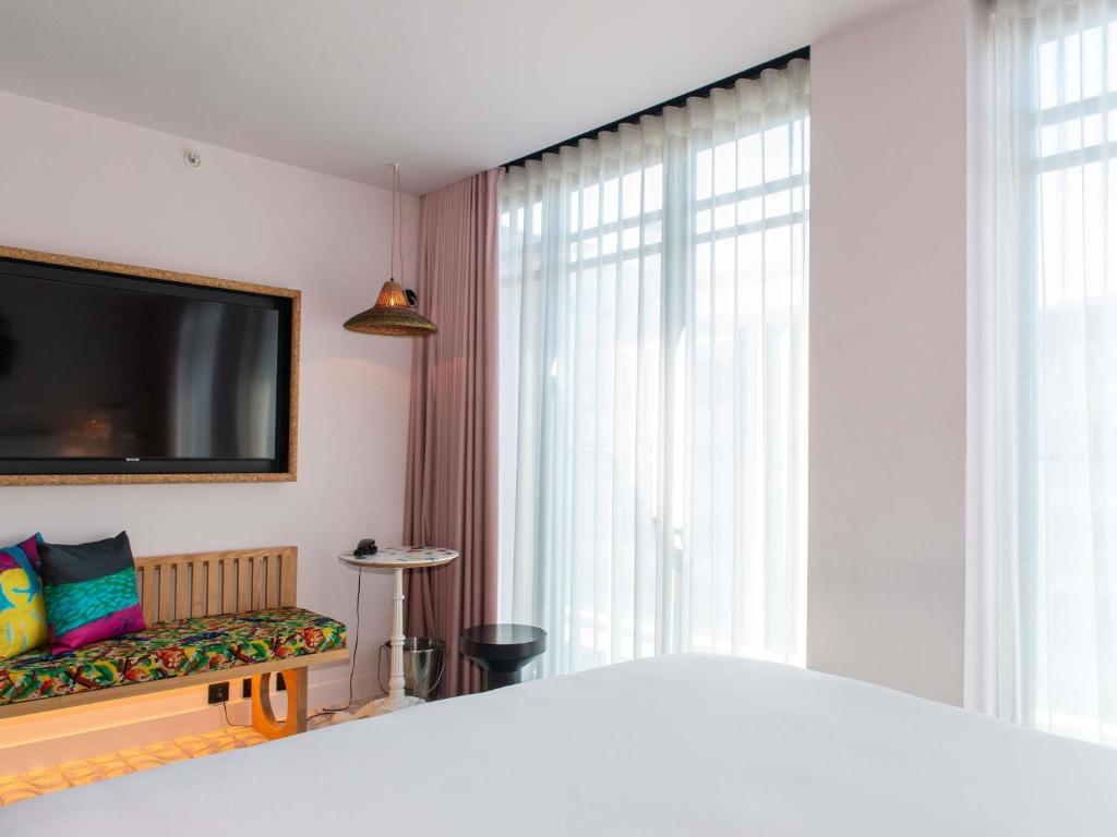 Mama Shelter Lisboa - Resim 43