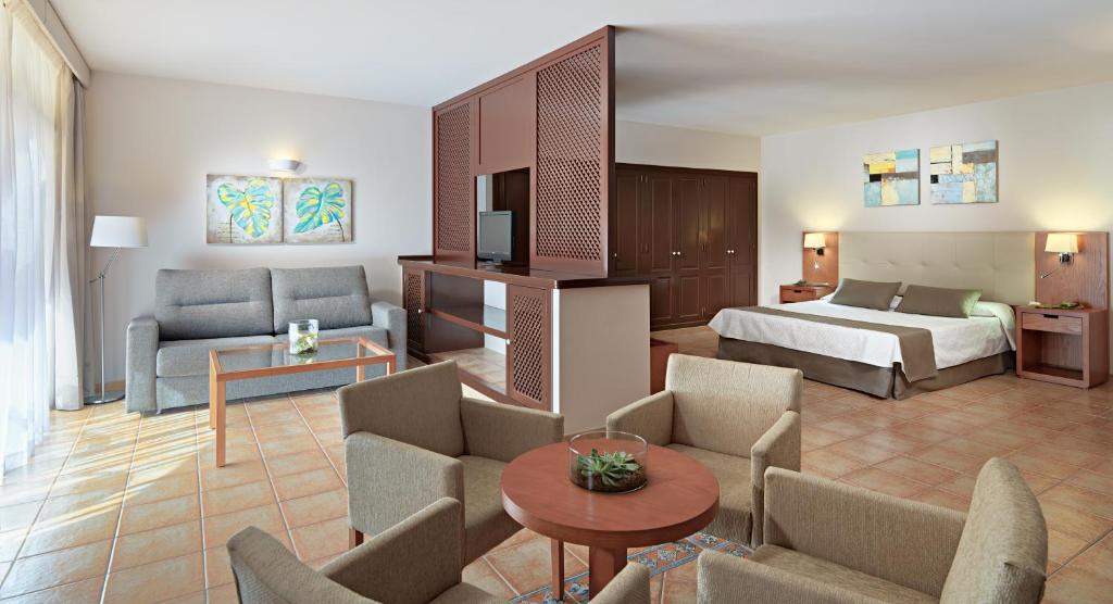 Posteľ alebo postele v izbe v ubytovaní Hotel Rural Finca Salamanca