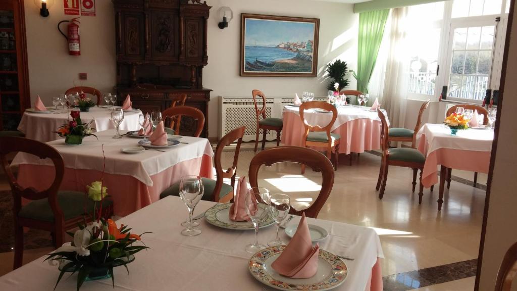 Gallery image of Pousada de Portomar&iacute;n in Portomarin