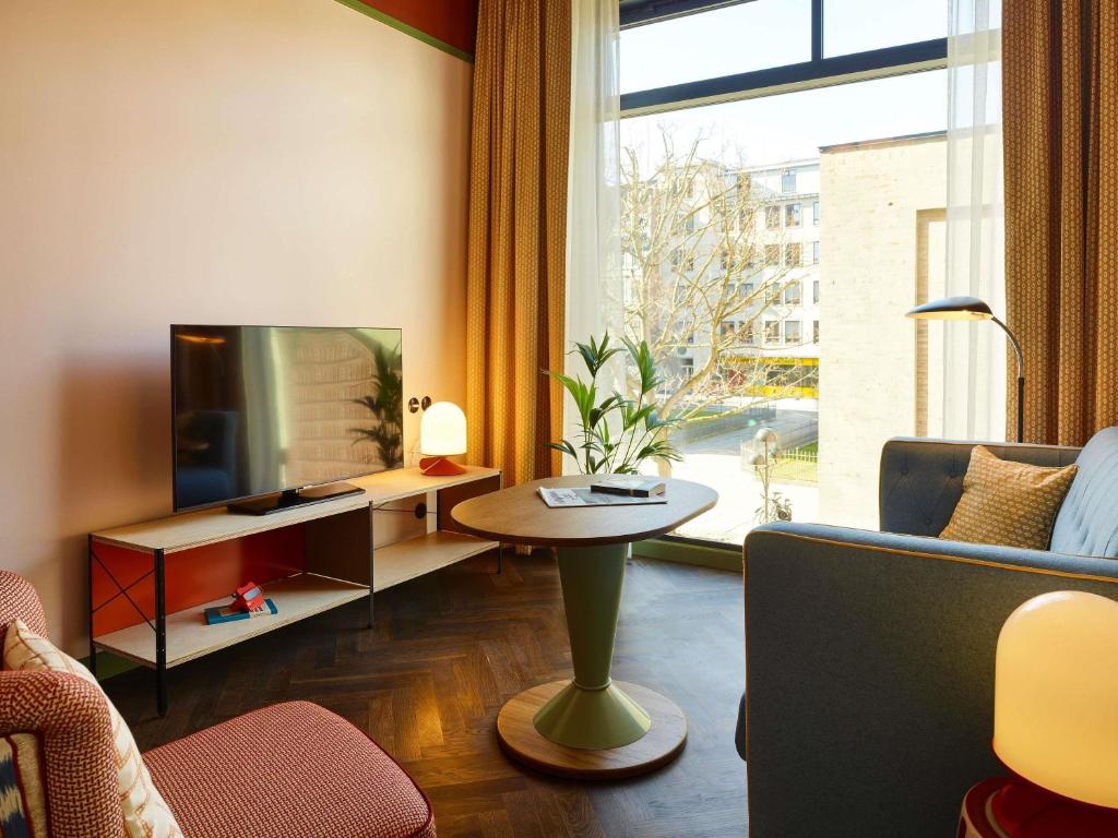25hours Hotel Indre By - Resim 32