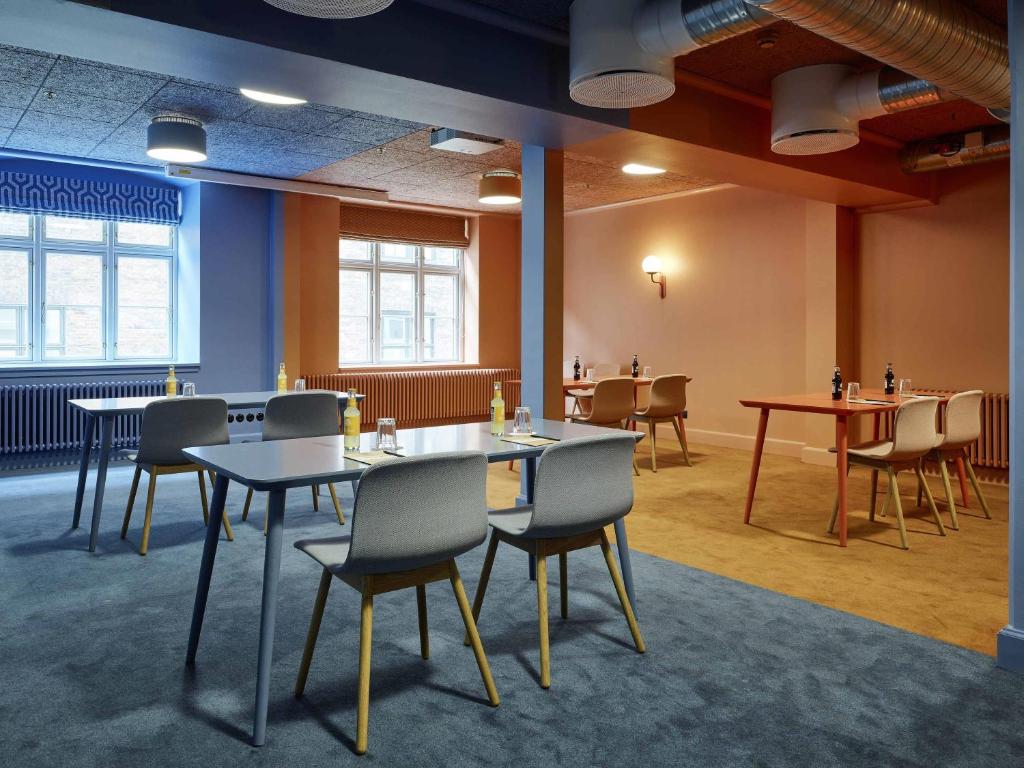 25hours Hotel Indre By - Resim 44