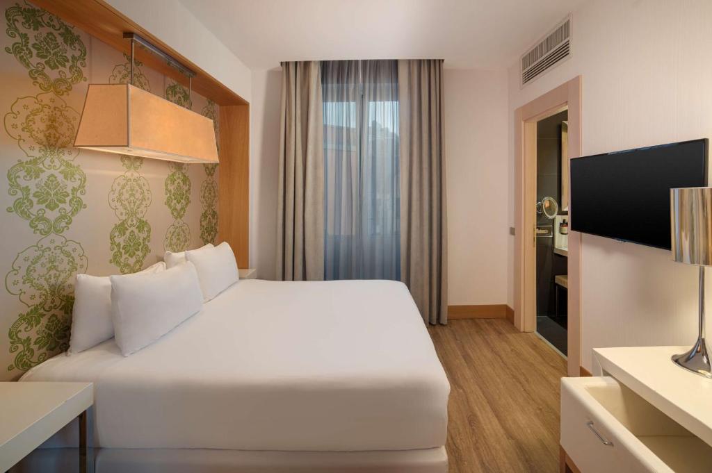 NH Genova Centro - Resim 7