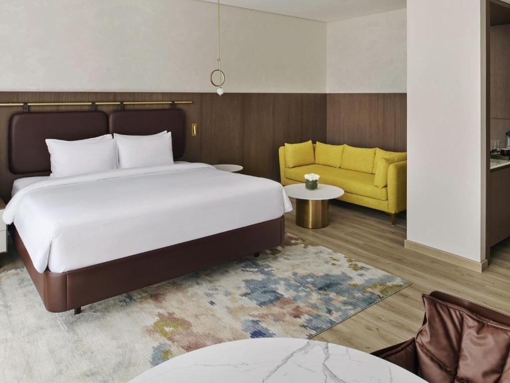 Movenpick Jumeirah Village Triangle - Resim 28