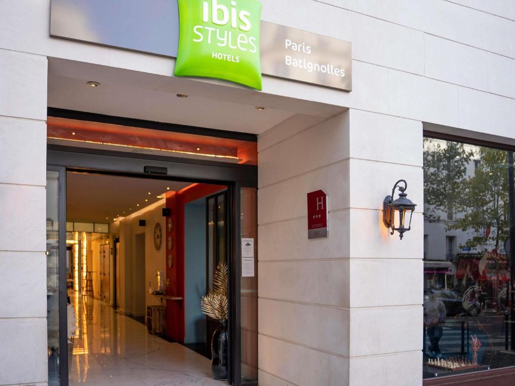 Ibis Styles Paris Batignolles - Resim 11