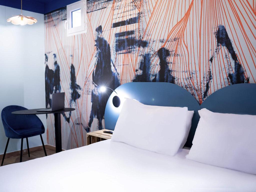 Ibis Styles Paris Batignolles - Resim 16