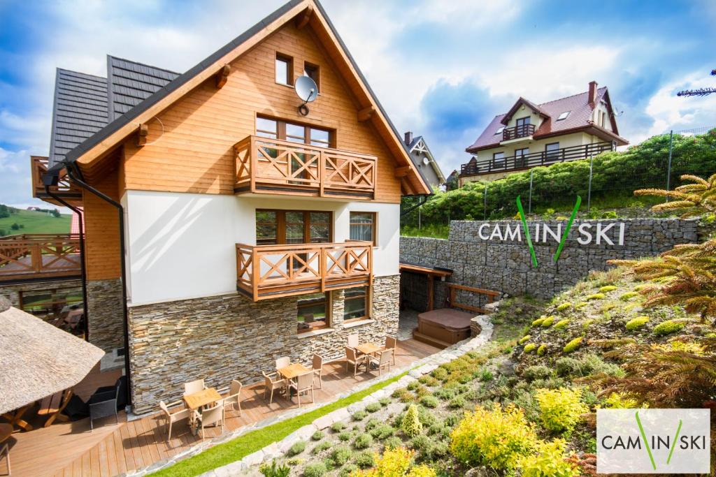 Vonkajšia záhrada v ubytovaní Villa Cam In Ski