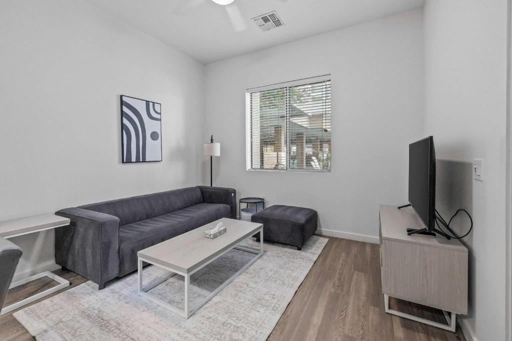 Boulevard Stays Modern Tempe 1BR ASU Pool Gym 03, Tempe (updated prices ...