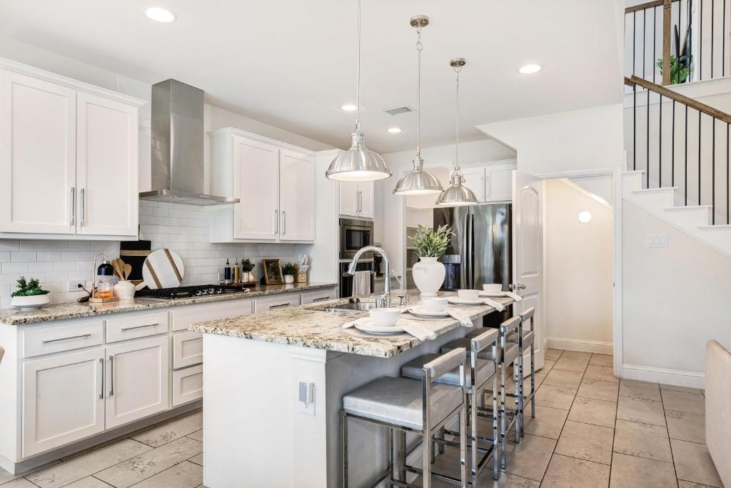 Kuchyň nebo kuchyňský kout v ubytování Modern Nest Corporate Rental LLC Royse City TX