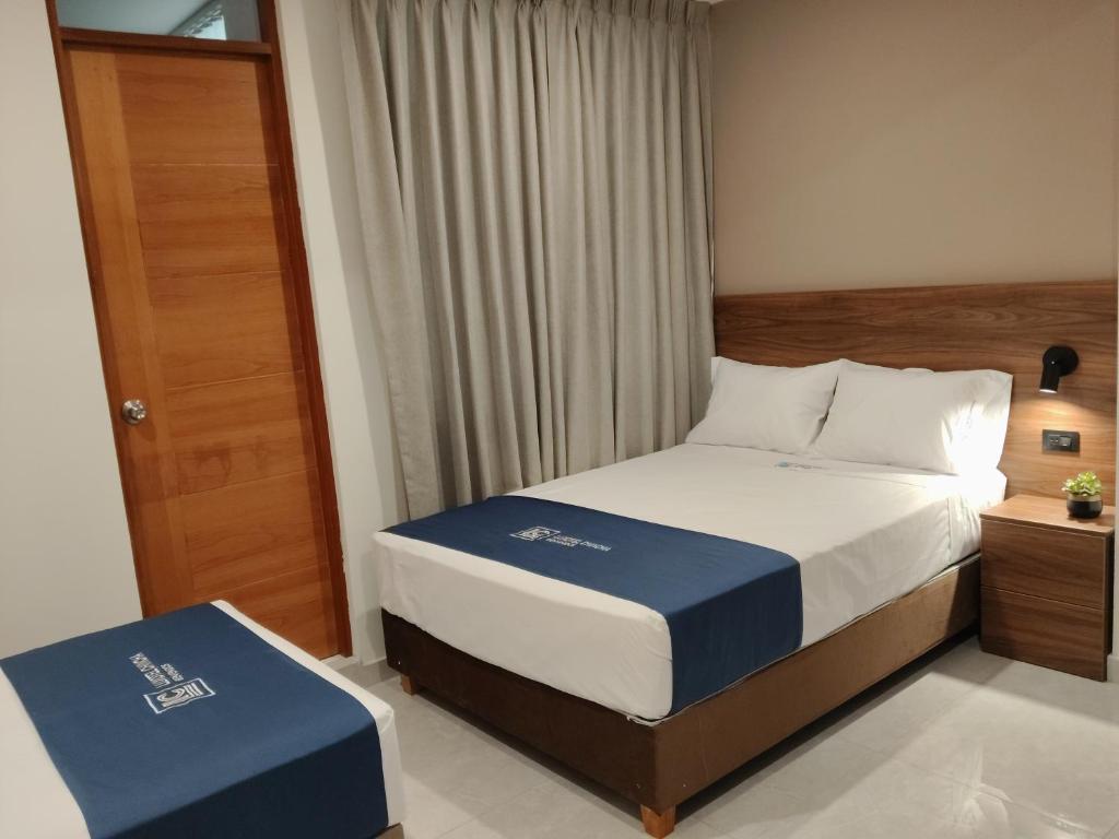 Luxotel Business Chincha - Doppelzimmer Mit Zwei Doppelbetten