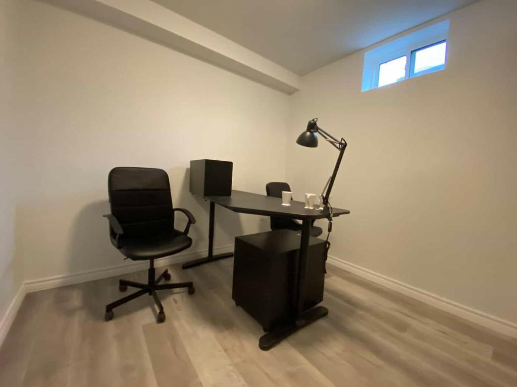 Bentley Commons Fallsview - Luxury 4 Bedroom 4 Bath Townhouse - Resim 23