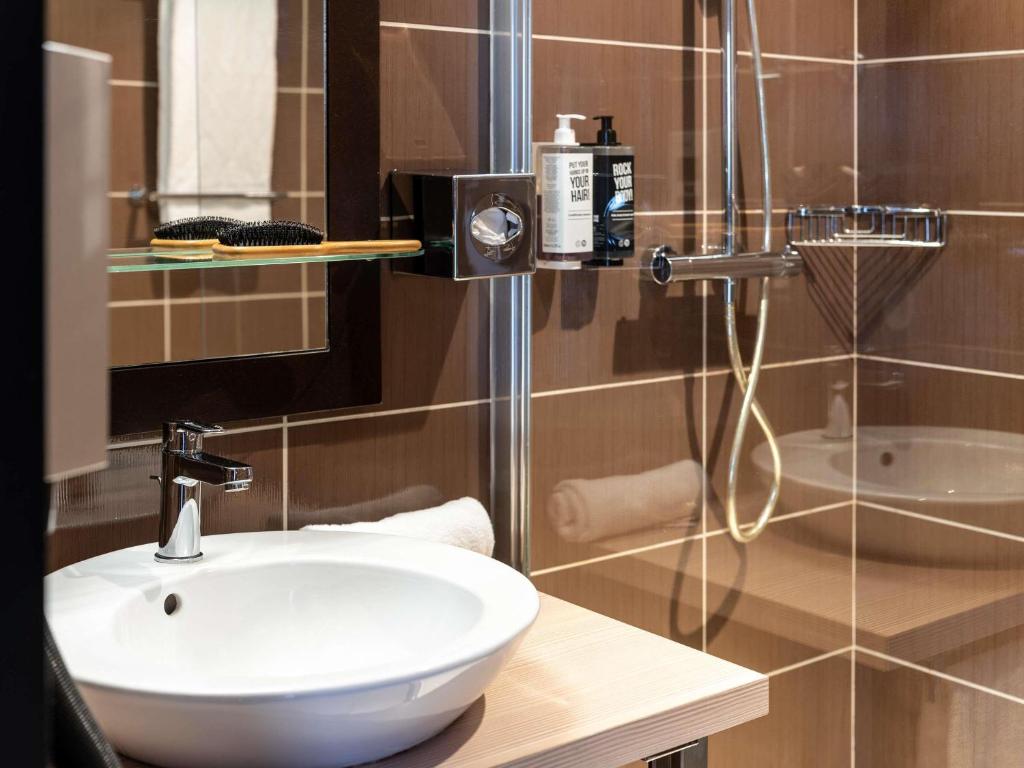 Ibis Styles Dijon Nord Valmy - Resim 24