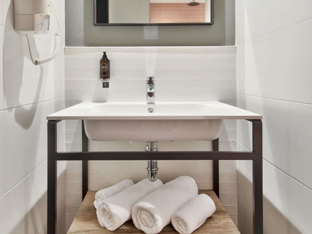 Number 11 St Julian's Malta - Handwritten Collection - 19