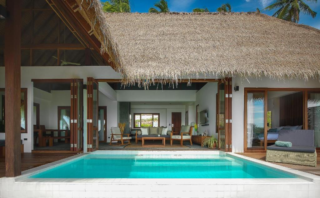 Bazén v ubytování Phandara Luxury Pool Villas nebo v jeho okolí