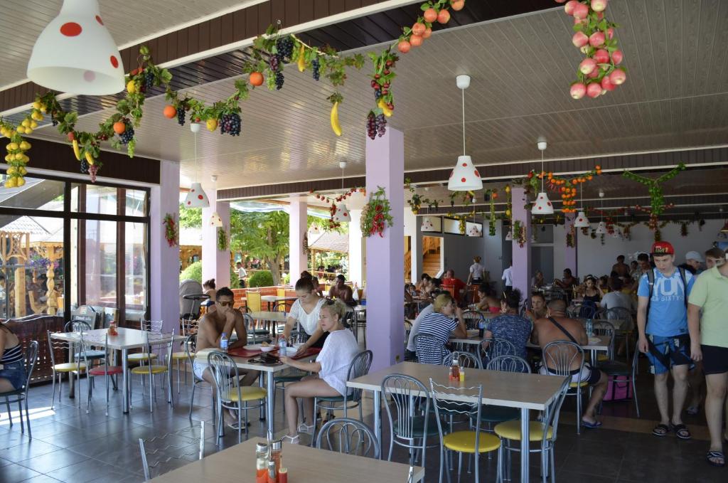 Restaurace v ubytování Vila Poienita