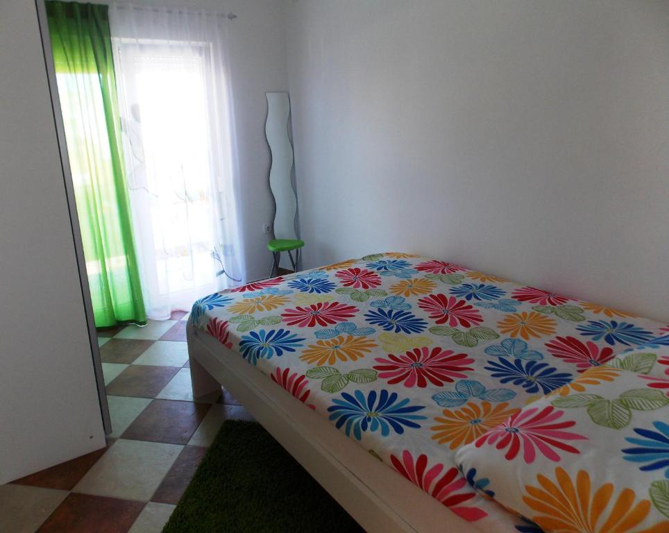 Posteľ alebo postele v izbe v ubytovaní Apartments Lalić