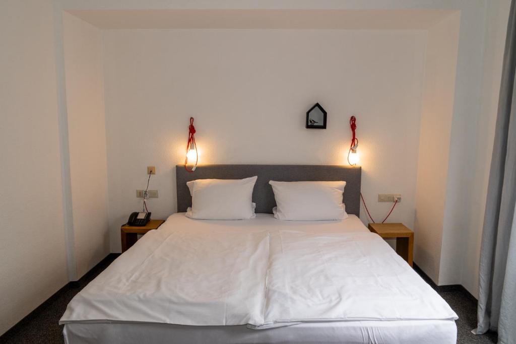 Der Hirschen - Standard Double Room With Balcony