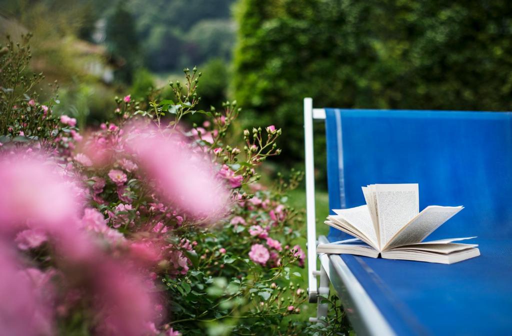 Jardín al aire libre en Hotel Lido La Perla Nera