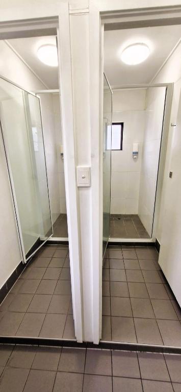 The Grand Hotel Cairns - Resim 5