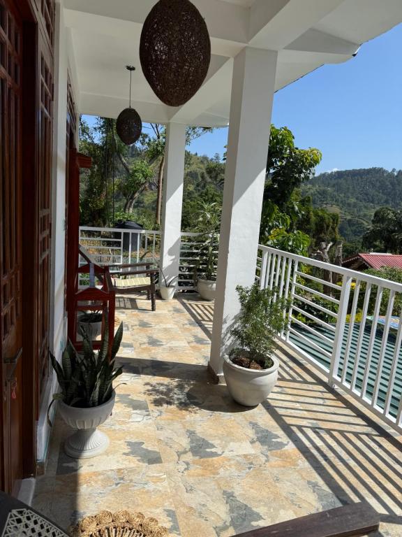 Hive Ella - Hostel - 3