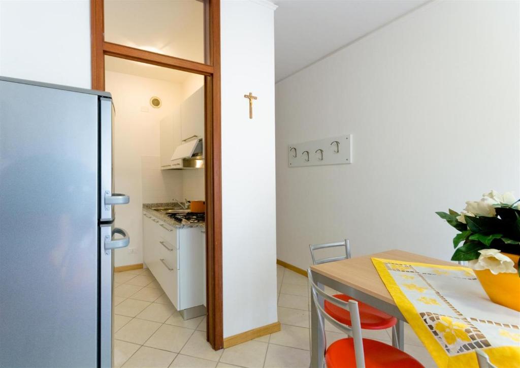 A kitchen or kitchenette at Castore