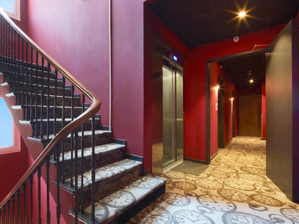 Kyriad Marseille Blancarde - Timone - Resim 38