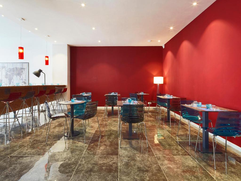 Kyriad Marseille Blancarde - Timone - Resim 5