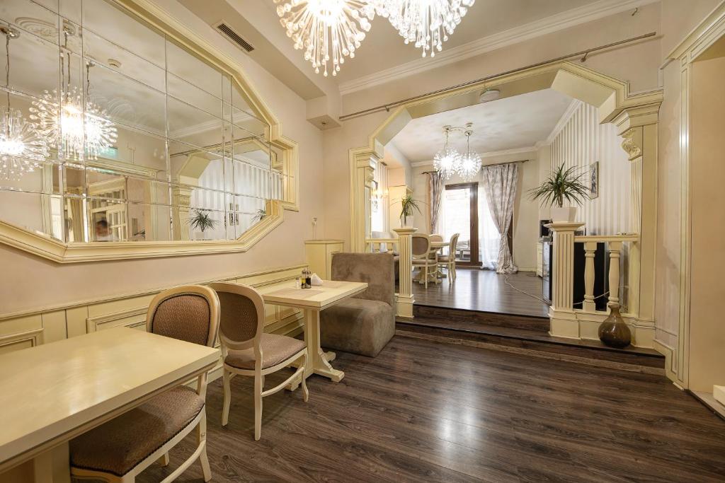 Vila Cornelia - Resim 24